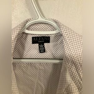 Alfa I men’s dress shirt with purple detail